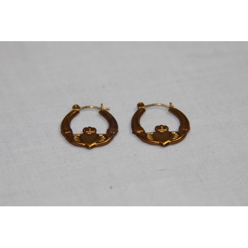 1173 - PAIR OF 9CT GOLD CLADDAGH EARRINGS