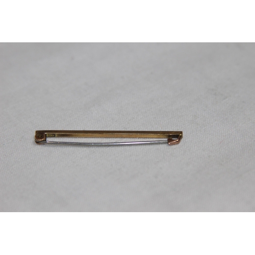 1174 - 9CT GOLD BAR BADGE WITH METAL PIN