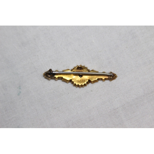 1202 - 15CT GOLD DIAMOND SET BROOCH WITH METAL PIN - 1.83G