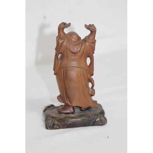 307 - 2 X SOAPSTONE AND 2 X CARVED ORIENTAL FIGURES 
31CM