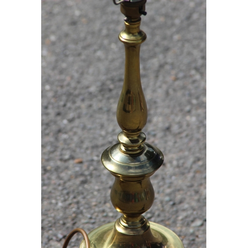 220 - BRASS PILLAR LAMP
76CM