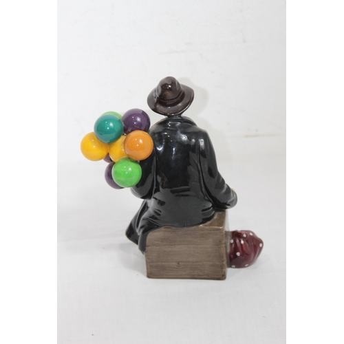 386 - ROYAL DOULTON BALLOON MAN FIGURINE 
19CM