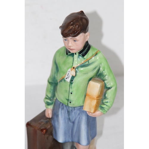 390 - ROYAL DOULTON THE BOY EVACUEE FIGURINE 
21CM