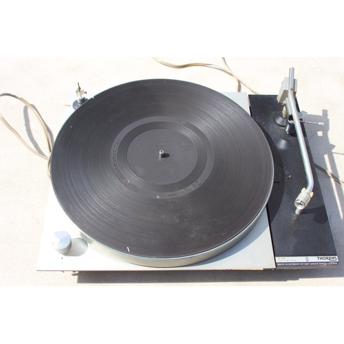 772 - VINTAGE THORENS DECK AND CARTRIDGE