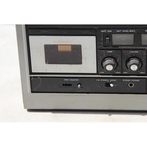 774 - VINTAGE CHINON GHETTO BLASTER