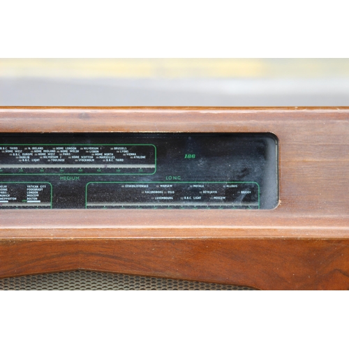 782 - VINTAGE LARGE MURPHY RADIO