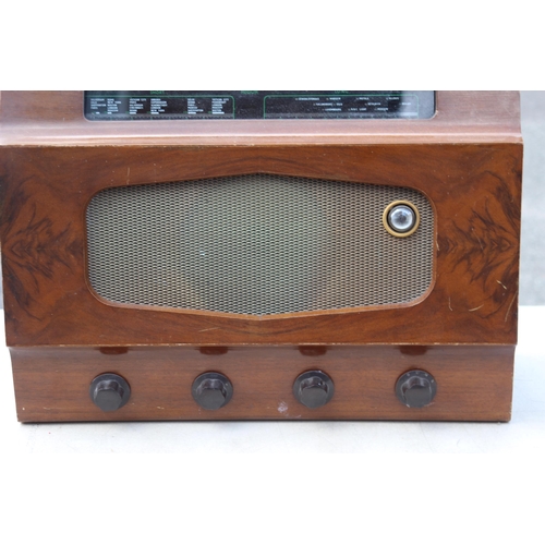 782 - VINTAGE LARGE MURPHY RADIO