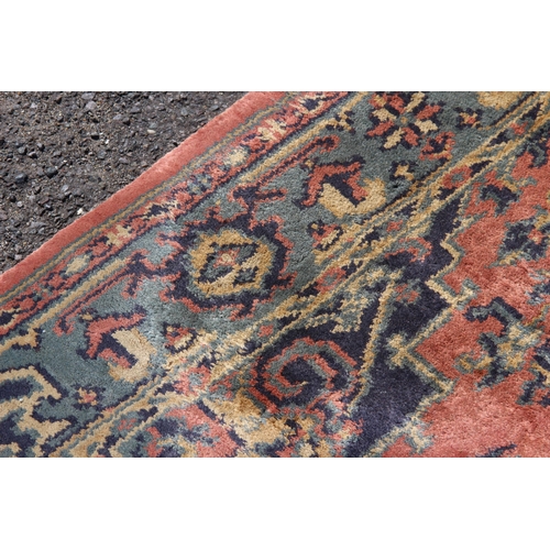 246 - VINTAGE EASTERN RUG
160 X 92CM