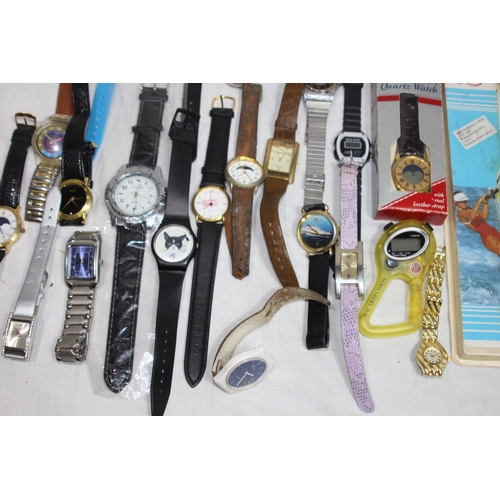 927 - QUANTITY OF WATCHES