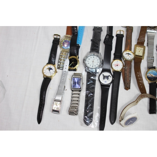 927 - QUANTITY OF WATCHES