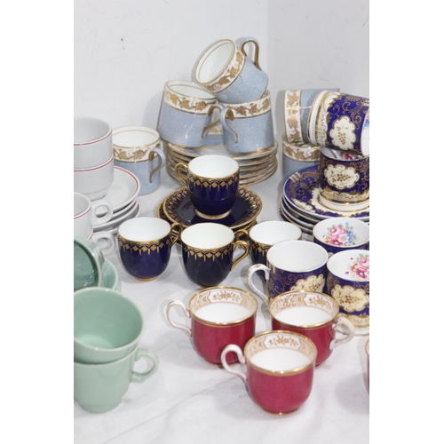 355 - BOX OF VARIOUS VINTAGE CABINET CUPS AND SAUCERS