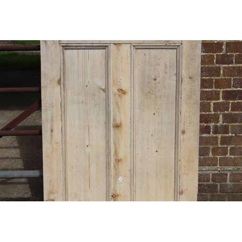 44 - ANTIQUE PINE DOOR
210 X 91CM