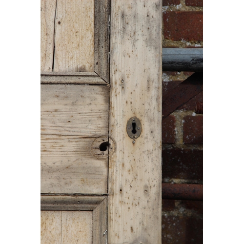 44 - ANTIQUE PINE DOOR
210 X 91CM