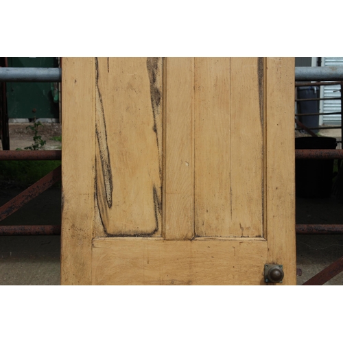 45 - ANTIQUE PINE DOOR 
74 X 194CM