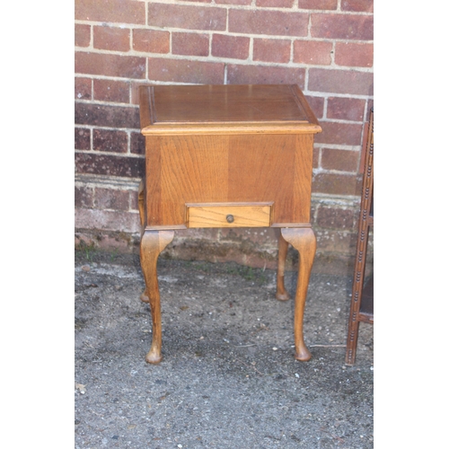 61 - VINTAGE WORKBOX AND CONTENTS AND CUTLERY BOX
45X 35 X 77CM