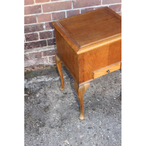 61 - VINTAGE WORKBOX AND CONTENTS AND CUTLERY BOX
45X 35 X 77CM