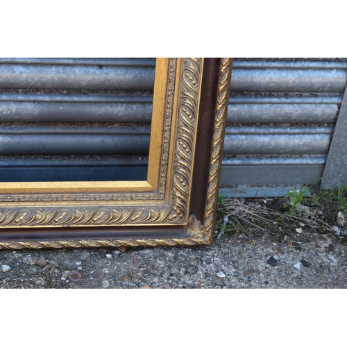 201 - 4 X VINTAGE FRAMES 
106 X 84CM