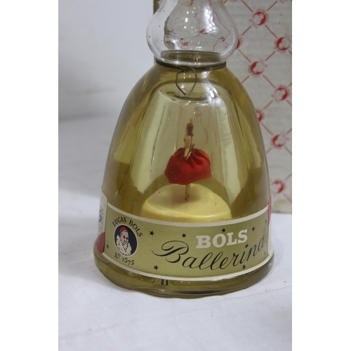 803 - VINTAGE 1950'S RARE BOLS BALLERINA GOLD CREME DE MENTHE, FULLY WORKING WITH BOX