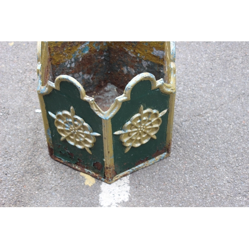 145 - OLD VINTAGE CAST IRON GARDEN PLANTER WITH TUDOR ROSE RELIEF DETAIL 
40 X 40CM