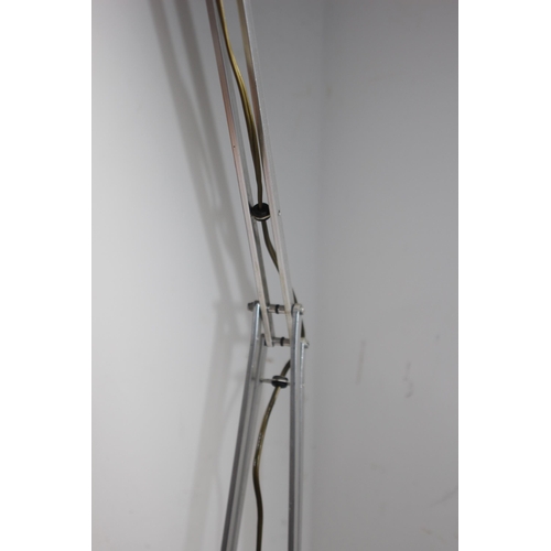 234 - VINTAGE INDUSTRIAL ANGLEPOISE LAMP
100CM