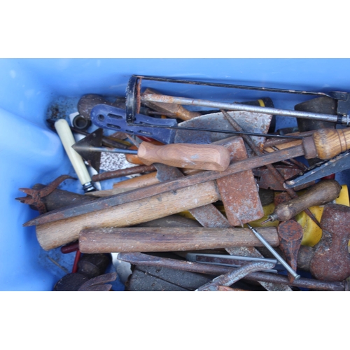 617 - QUANTITY OF VINTAGE TOOLS AND SHED ITEMS