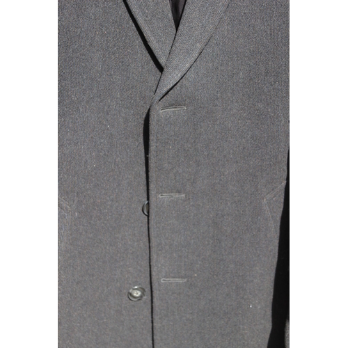 623 - VINTAGE ALL WOOL CROMBIE COAT 
60CM CHEST