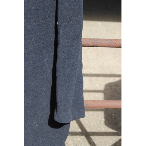 623 - VINTAGE ALL WOOL CROMBIE COAT 
60CM CHEST