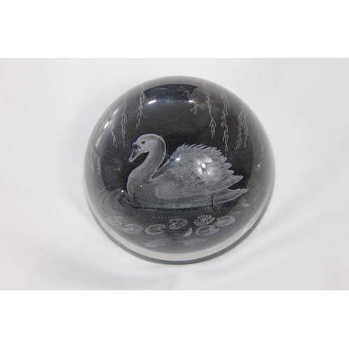 846 - TABITH MCBAIN GLASS PAPERWEIGHT