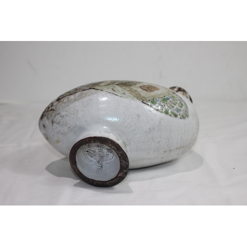 847 - RETRO 1960'S LE MINOTAURE CERAMIS VASE BY POUL QUERE
20 X 22CM