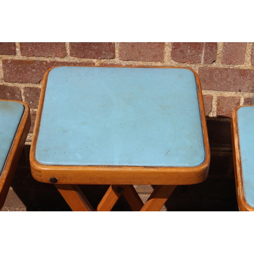 90 - 3 X RETRO FOLDING STOOLS 
52 X 32CM