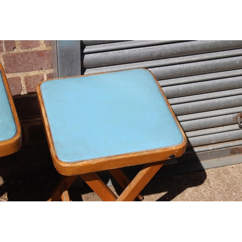 90 - 3 X RETRO FOLDING STOOLS 
52 X 32CM