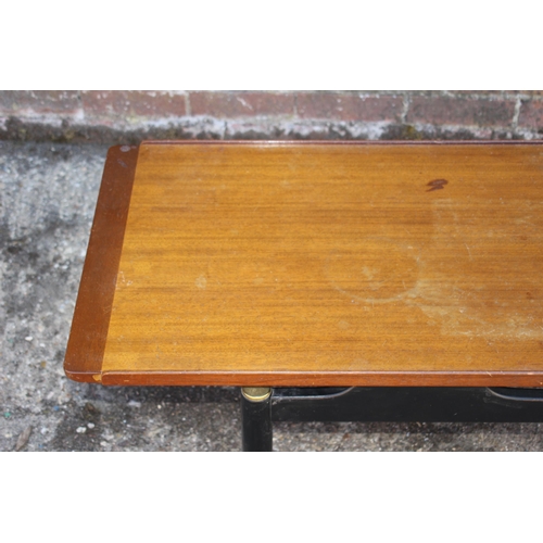 92 - E GOMME G PLAN COFFEE TABLE 
137 X 49 X 40CM