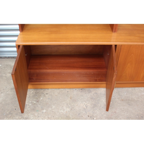 94 - FRESCO GPLAN WALL UNIT 
85 X 46 X 146CM