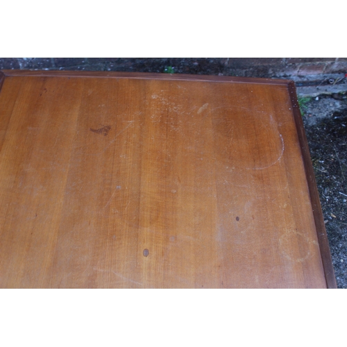 98 - PAIR OF RETRO COFFEE TABLES 
85 X 85 X 39CM