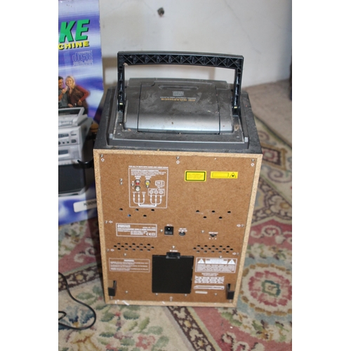 783 - CD KARAOKE MACHINE WITH MIC AND STAND