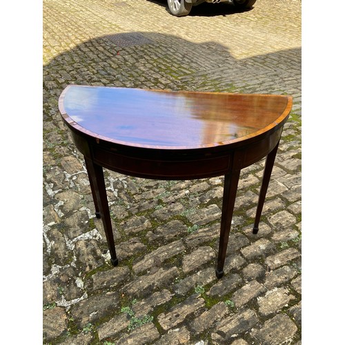 123 - ANTIQUE DEMI LOOM CARD TABLE 
92 X 46 X 74CM