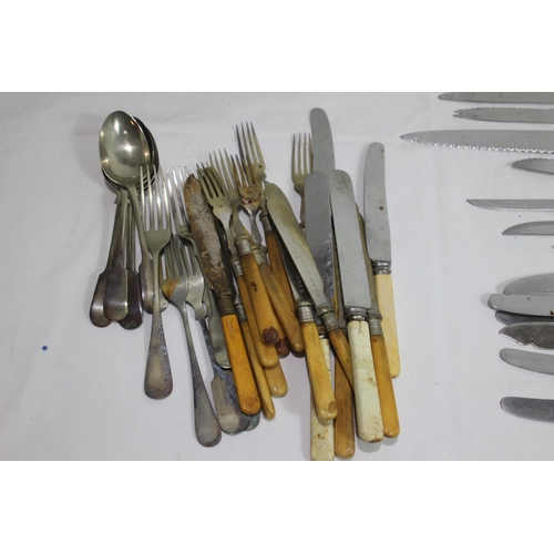 421 - QUANTITY OF CASED CUTLERY ETC