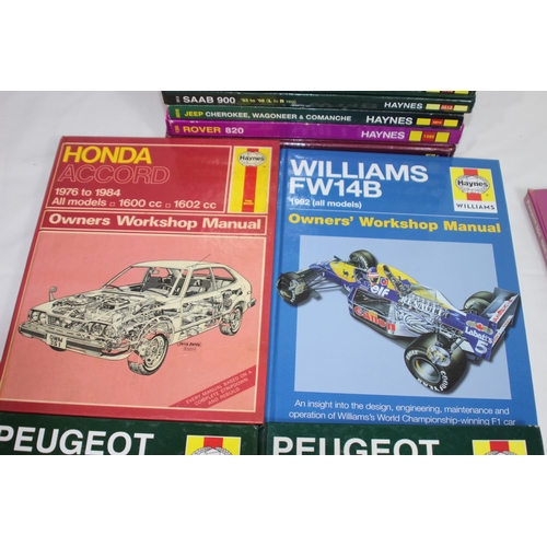 428 - LARGE QUANTITY OF VINTAGE HAYNES CAR MANUALS