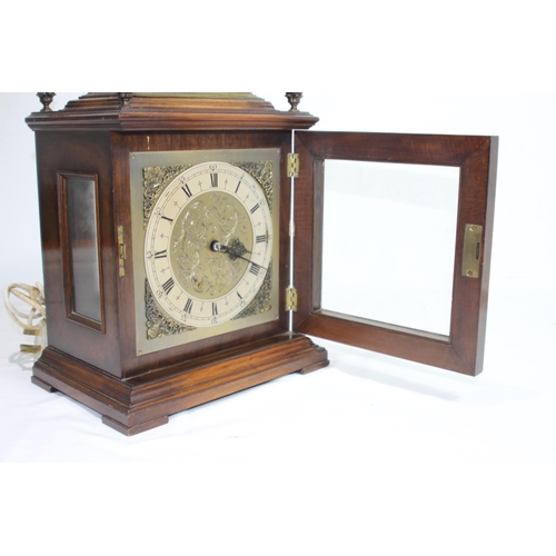 490 - VINTAGE SMITH ELECTRIC MANTLE CLOCK
37CM