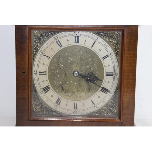 490 - VINTAGE SMITH ELECTRIC MANTLE CLOCK
37CM