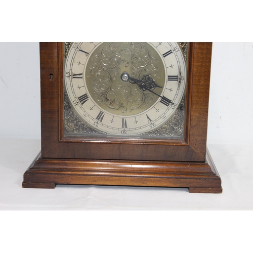 490 - VINTAGE SMITH ELECTRIC MANTLE CLOCK
37CM