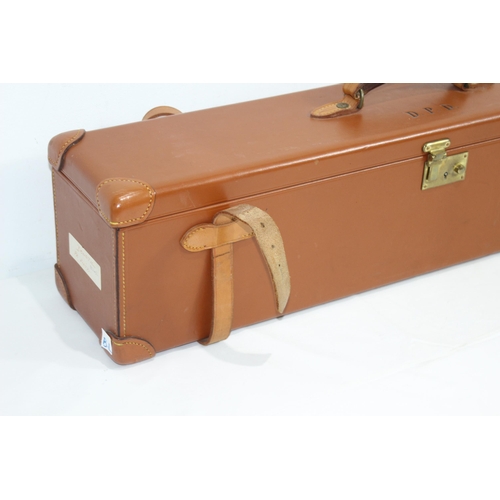 518 - VINTAGE LEATHER GUN CASE
79 X 15 X 19CM