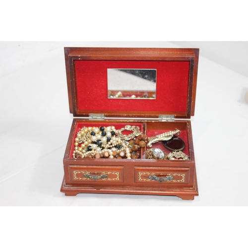 534 - 2 X JEWELLERY BOXES AND CONTENTS