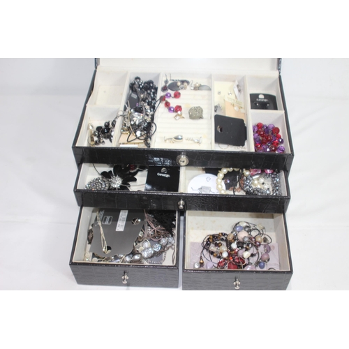 534 - 2 X JEWELLERY BOXES AND CONTENTS