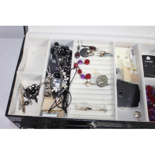 534 - 2 X JEWELLERY BOXES AND CONTENTS