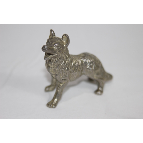 563 - QUANTITY OF PEWTER AND PLATED ANIMAL FIGURES 
6CM