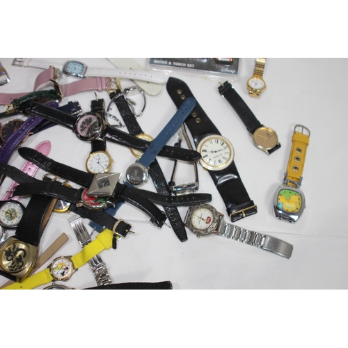 565 - LARGE QUANTITY OF WATCHES