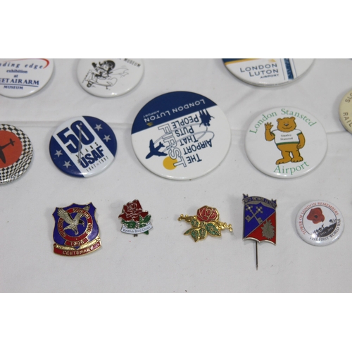 566 - LARGE QUANTITY OF BADGES ETC