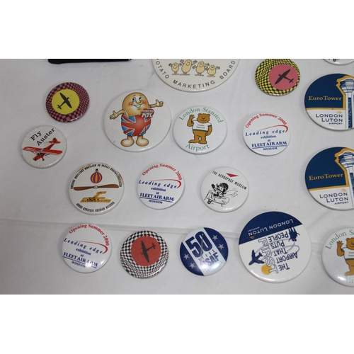 566 - LARGE QUANTITY OF BADGES ETC