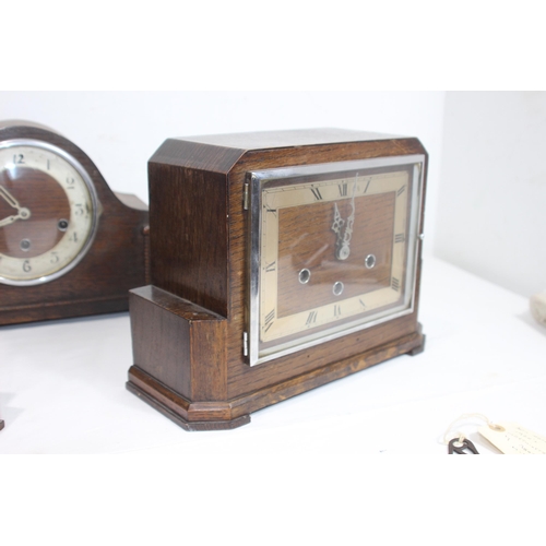 581 - QUANTITY OF VINTAGE MANTLE CLOCKS